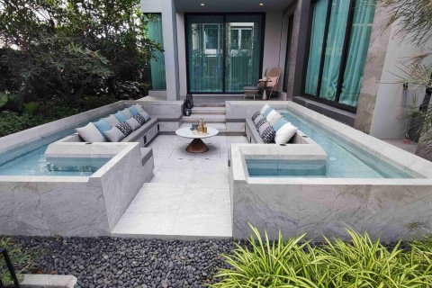 Casa de 5 dormitorios en Bangkok, Tailandia № 183926 - foto 10