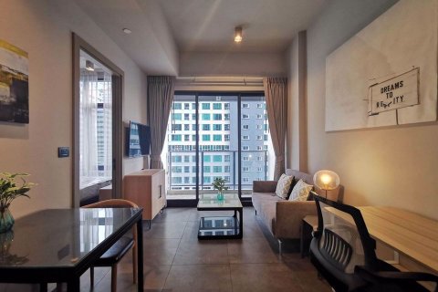 Sobre plano The Lofts Asoke en Bangkok, Tailandia № 36563 - foto 2