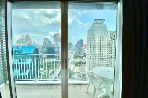 Condominio de 2 dormitorios en Sathon, Bangkok, Tailandia № 71873 - foto 11