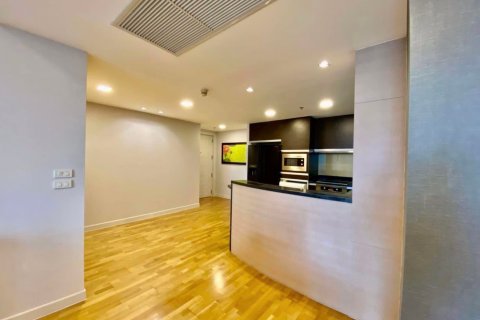 Condominio de 2 dormitorios en Sathon, Bangkok, Tailandia № 71873 - foto 5