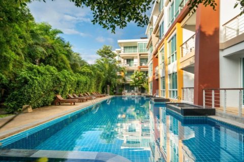 Apartamento de 2 habitaciones en Pattaya, Tailandia № 199880 - foto 13