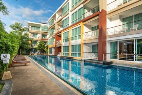 Apartamento de 2 habitaciones en Pattaya, Tailandia № 199880 - foto 11