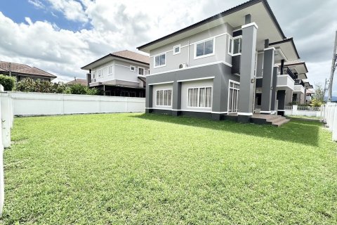 Casa de 4 dormitorios en San Kamphaeng, Tailandia № 138779 - foto 2