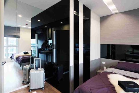 Condominio de 1 dormitorio en Phaya Thai, Bangkok, Tailandia № 183512 - foto 6