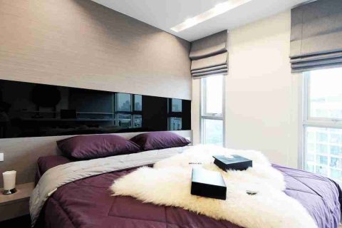 Condominio de 1 dormitorio en Phaya Thai, Bangkok, Tailandia № 183512 - foto 4