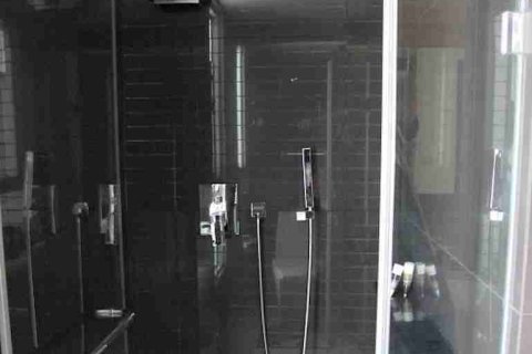 Condominio de 2 dormitorios en Bangkok, Tailandia № 183509 - foto 10