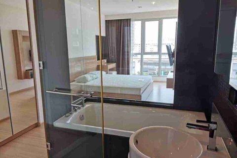 Condominio de 2 dormitorios en Bangkok, Tailandia № 183509 - foto 6