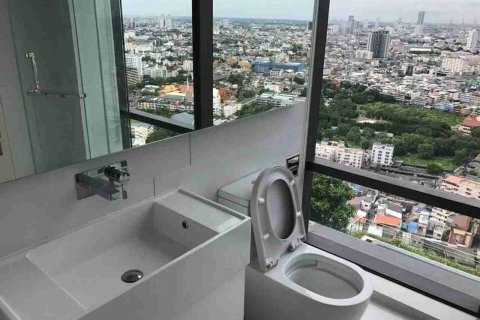 Condominio de 2 dormitorios en Thonburi, Bangkok, Tailandia № 183510 - foto 5
