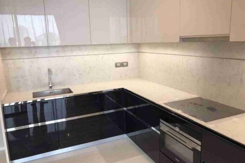 Condominio de 2 dormitorios en Thonburi, Bangkok, Tailandia № 183510 - foto 8