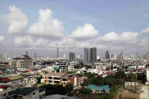 Condominio de 2 dormitorios en Thonburi, Bangkok, Tailandia № 183513 - foto 10