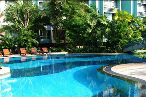 Condominio de 2 dormitorios en Thonburi, Bangkok, Tailandia № 183513 - foto 2