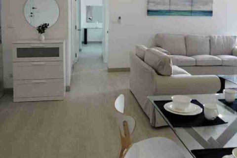 Condominio de 2 dormitorios en Thonburi, Bangkok, Tailandia № 183513 - foto 3