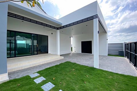 Chalet de 3 dormitorios en Hua Hin, Tailandia № 168391 - foto 20