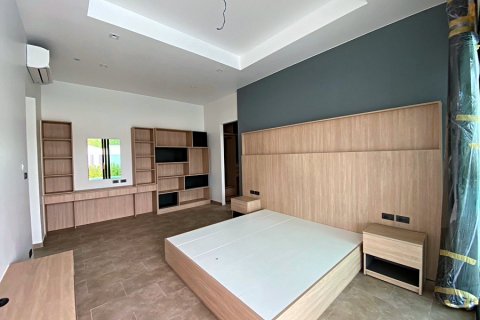 Chalet de 3 dormitorios en Hua Hin, Tailandia № 168391 - foto 12