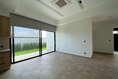 Chalet de 3 dormitorios en Hua Hin, Tailandia № 168391 - foto 11