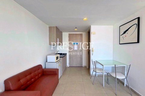Estudio en el condominio en Pattaya, Tailandia № 208981 - foto 2
