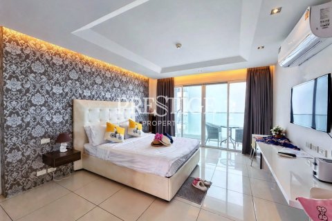 Estudio en el condominio en Pattaya, Tailandia № 208979