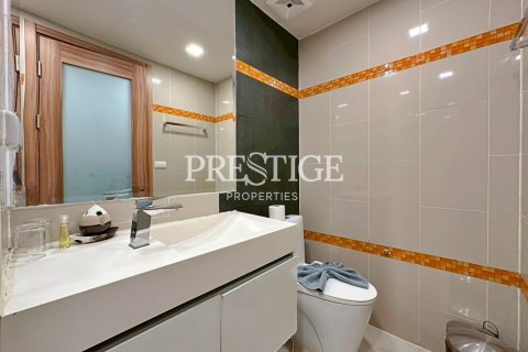 Estudio en el condominio en Pattaya, Tailandia № 208983 - foto 12