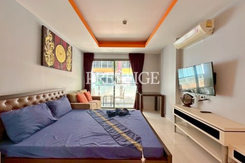 Estudio en el condominio en Pattaya, Tailandia № 208983 - foto 2