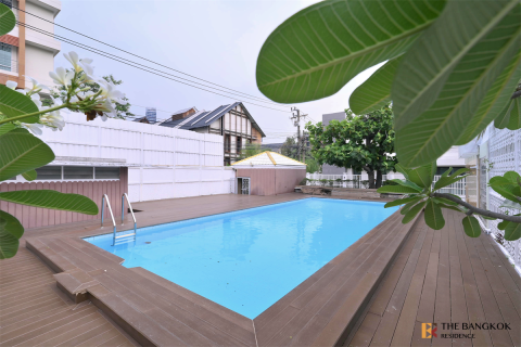 Haus in Bangkok, Thailand 4 Schlafzimmer № 190250 - Foto 6