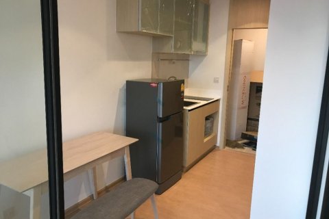 Studio dans le Condo à Watthana, Bangkok, Thaïlande № 167368 - photo 2