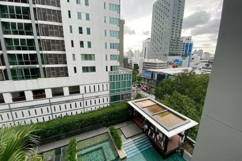 Estudio en el condominio en Watthana, Bangkok, Tailandia № 167366 - foto 4