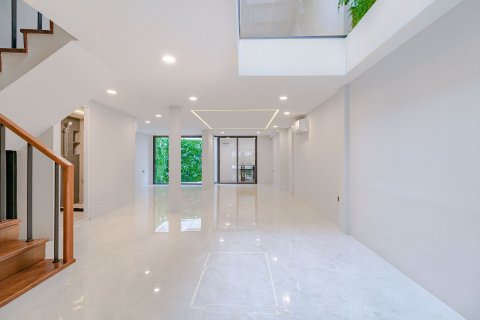 Casa de 3 dormitorios en Watthana, Bangkok, Tailandia № 55120 - foto 9