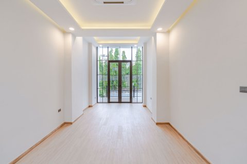 Casa de 3 dormitorios en Watthana, Bangkok, Tailandia № 55120 - foto 18