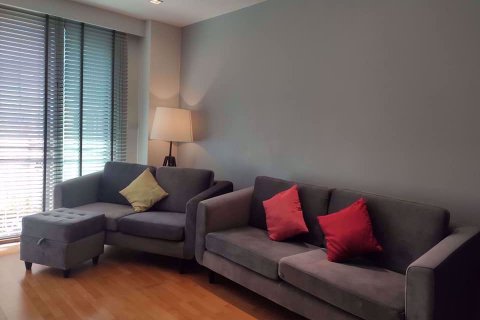 Condo in Khlong Toei, Bangkok, Thailand, 2 bedrooms  № 55114