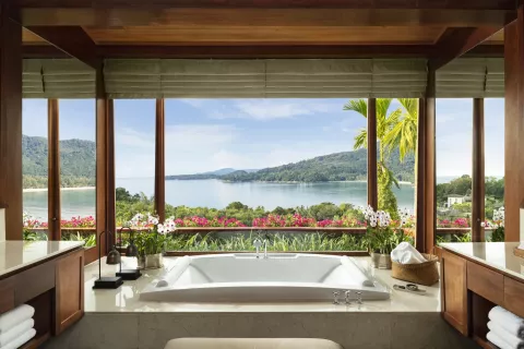 Chalet de 5 dormitorios en Kathu, Tailandia № 146286 - foto 4