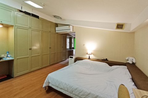 Dúplex de 4 dormitorios en Khlong Toei, Bangkok, Tailandia № 170828 - foto 13