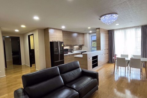 Condominio de 2 dormitorios en Watthana, Bangkok, Tailandia № 70722