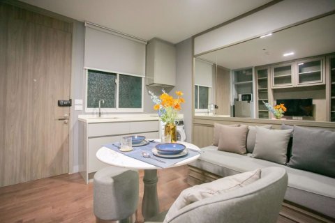 Condominio de 1 dormitorio en Din Daeng, Bangkok, Tailandia № 70723 - foto 4