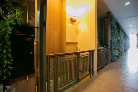 Condominio de 1 dormitorio en Din Daeng, Bangkok, Tailandia № 70723 - foto 15