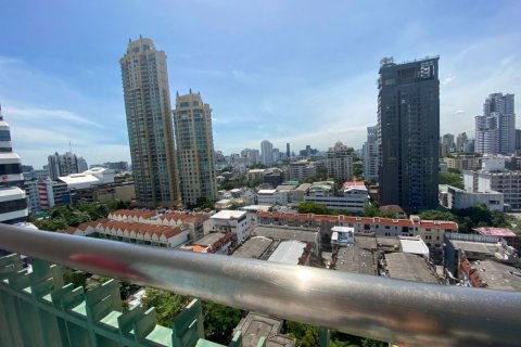 Condominio de 1 dormitorio en Watthana, Bangkok, Tailandia № 70721 - foto 6