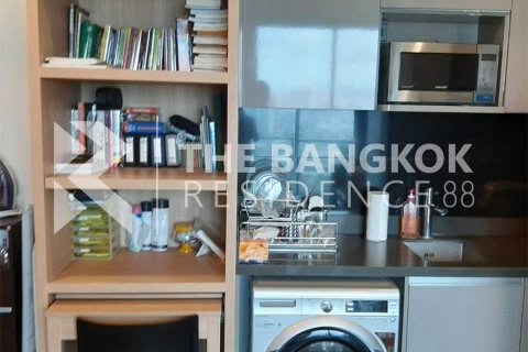 Condominio de 1 dormitorio en Bangkok, Tailandia № 186704 - foto 5