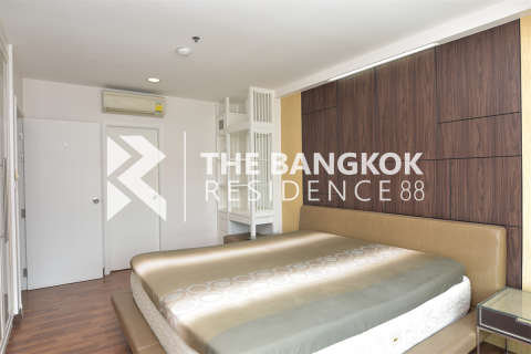 Condominio de 1 dormitorio en Bangkok, Tailandia № 186705 - foto 2