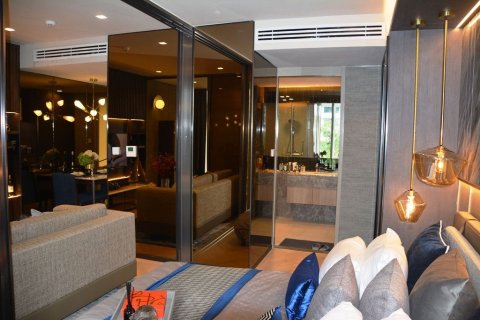 Studio dans le Condo à Watthana, Bangkok, Thaïlande № 159655 - photo 11
