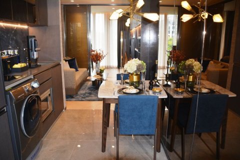 Studio dans le Condo à Watthana, Bangkok, Thaïlande № 159655 - photo 4