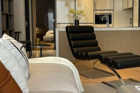 Condominio de 2 dormitorios en Watthana, Bangkok, Tailandia № 133875 - foto 2