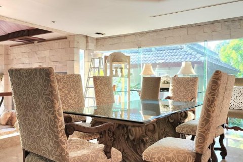 Chalet de 6 dormitorios en Wichit, Tailandia № 133880 - foto 3