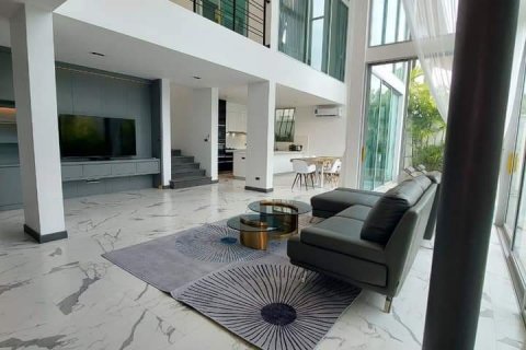 Chalet de 3 dormitorios en Phuket, Tailandia № 133878 - foto 2