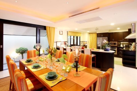 Haus in Bang Tao, Thailand 6 Schlafzimmer № 3528 - Foto 5