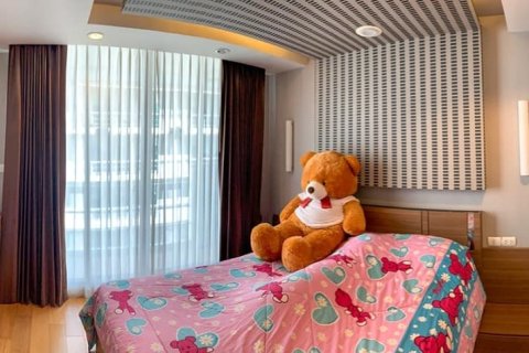 Condominio de 3 dormitorios en Bangkok, Tailandia № 157492 - foto 20