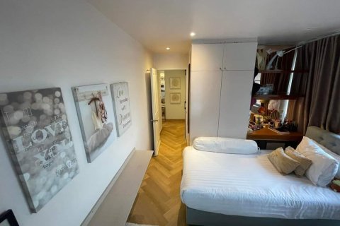 Condominio de 3 dormitorios en Bangkok, Tailandia № 157497 - foto 8