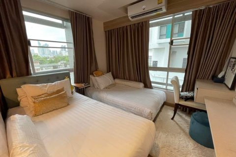 Condominio de 3 dormitorios en Bangkok, Tailandia № 157497 - foto 9