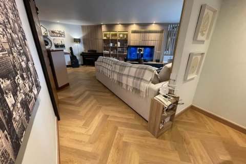 Condominio de 3 dormitorios en Bangkok, Tailandia № 157497 - foto 3