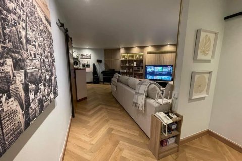 Condominio de 3 dormitorios en Bangkok, Tailandia № 157497 - foto 14