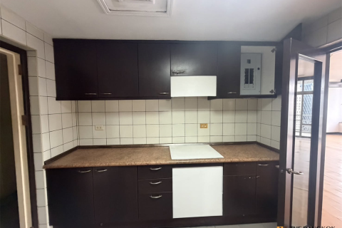Condominio de 3 dormitorios en Bangkok, Tailandia № 233765 - foto 3
