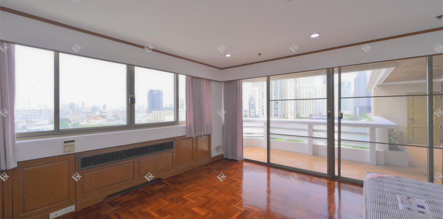 Condo à Bangkok, Thaïlande, 3 chambres № 233549